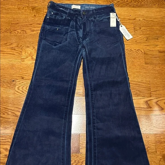 Dark Blue Flared Jeans Pilcro - Picture 6 of 11